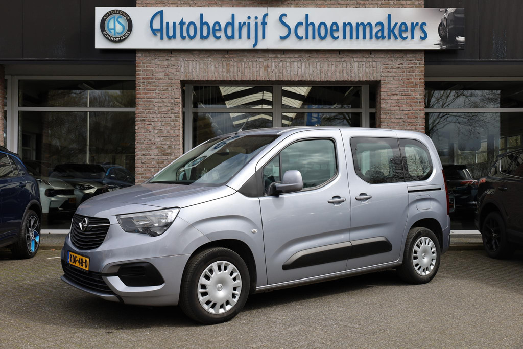 52015685