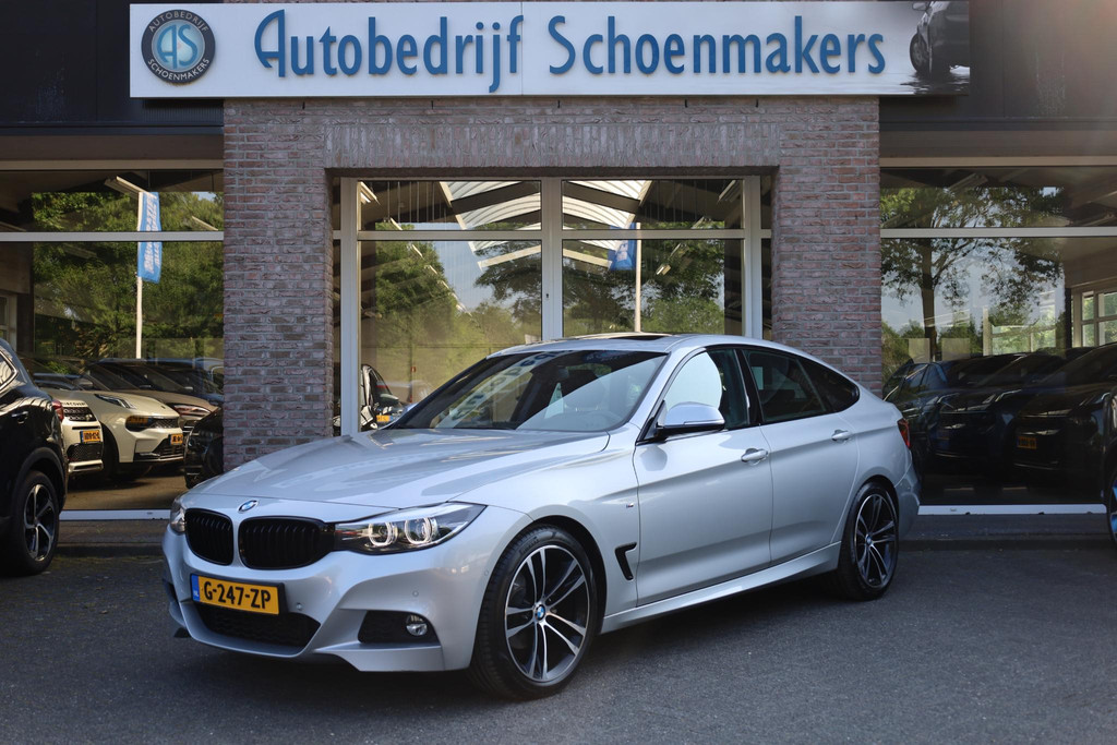 53376422