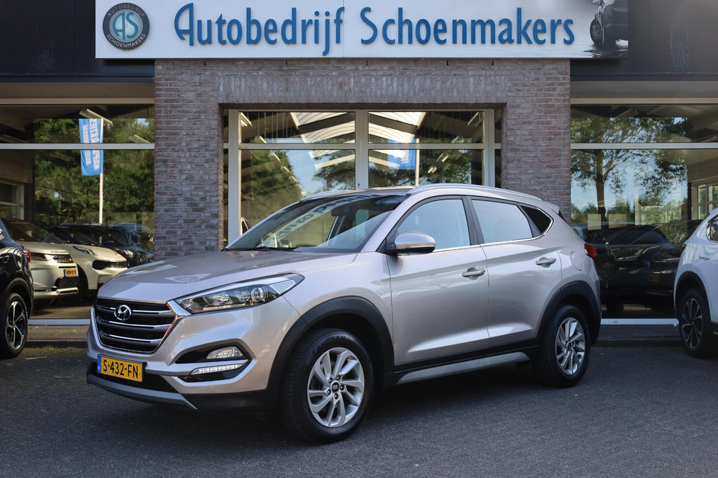 53681154