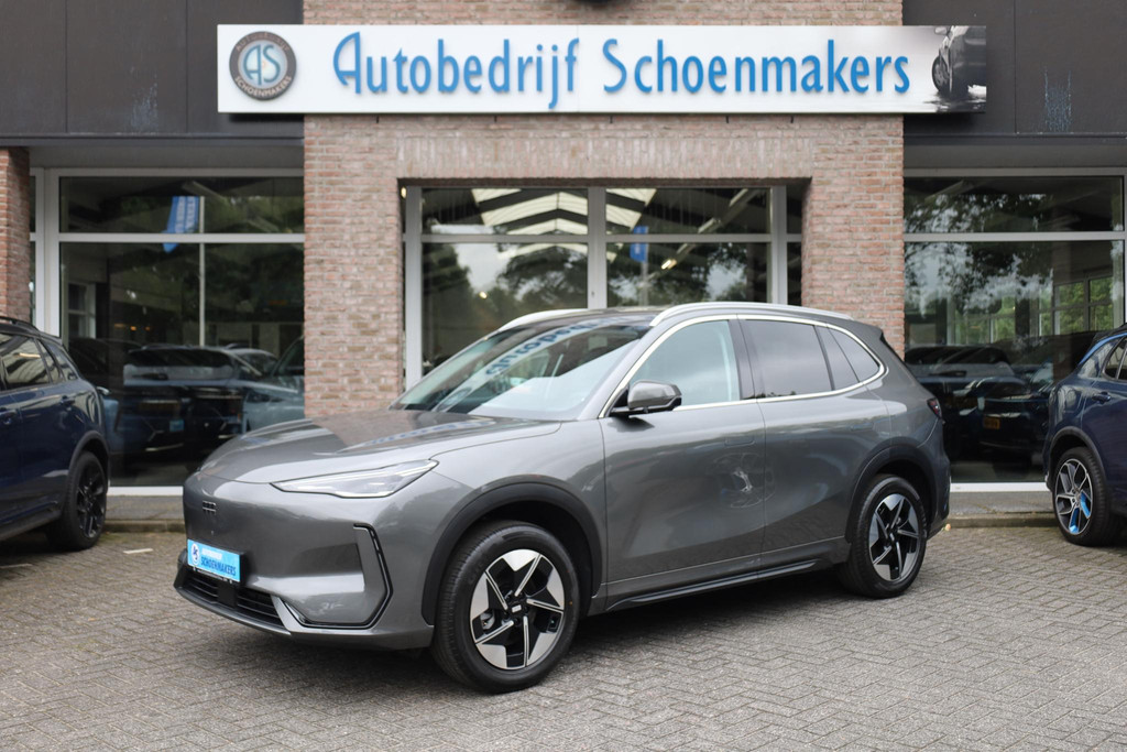 56072312