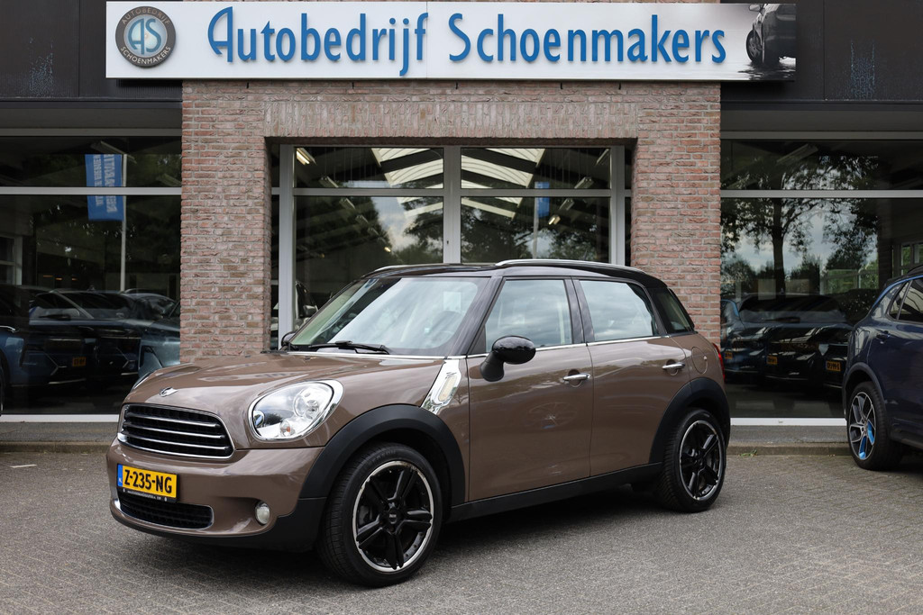 56607608